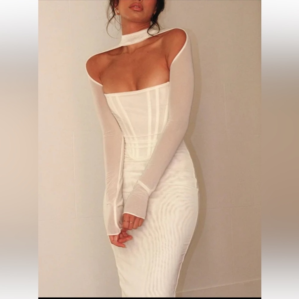 4 for $20 NWT Corset Mid Length Zip Up Dress Illusion Sleeves - White - M